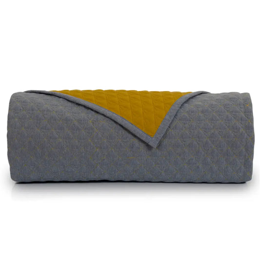 The Estate Reversible Quilt Lounger
